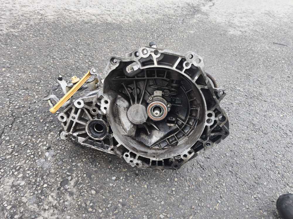 BOITE DE VITESSE MANUEL OPEL CORSA D 1.3 CDTI CODE: MKG - Vue 2